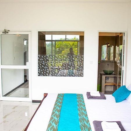 Sri Villa Rest Хіккадува Екстер'єр фото