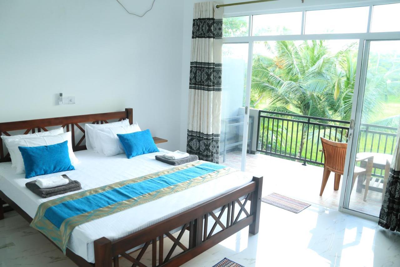 Sri Villa Rest Хіккадува Екстер'єр фото